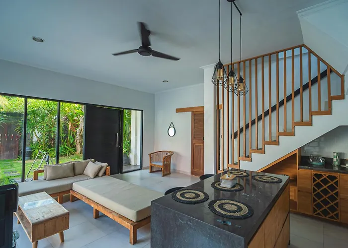 Hotel Mangga Wangga Living