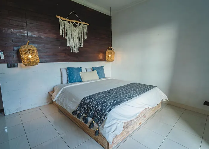Mangga Wangga Living Hotel 3*